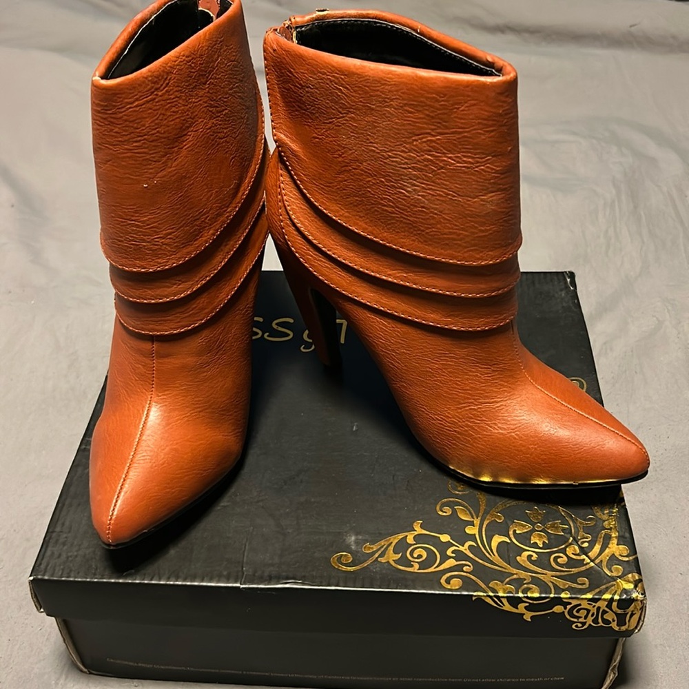 Kiss & Tell Boots